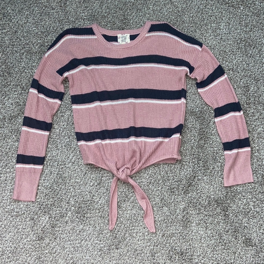 HIPPIE ROSE Medium Sweater